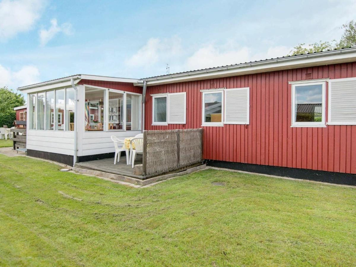 4 Person Holiday Home In ハザスレウ エクステリア 写真